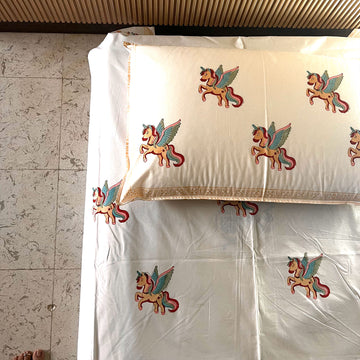 White Unicorn Prints Kids Single Bed Sheet | 60x90 Inches