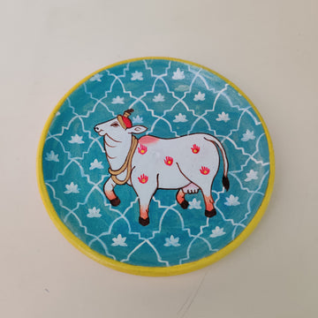 Blue & White Traditional Cow Hand-Painted Wall Plate (Diameter - 6 inches)