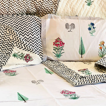 White with Black Zigzag Border Block Printed 210 Thread Count Cotton Double Bedsheet Set With 2 Pillow Covers - 108 inches x 108 inches