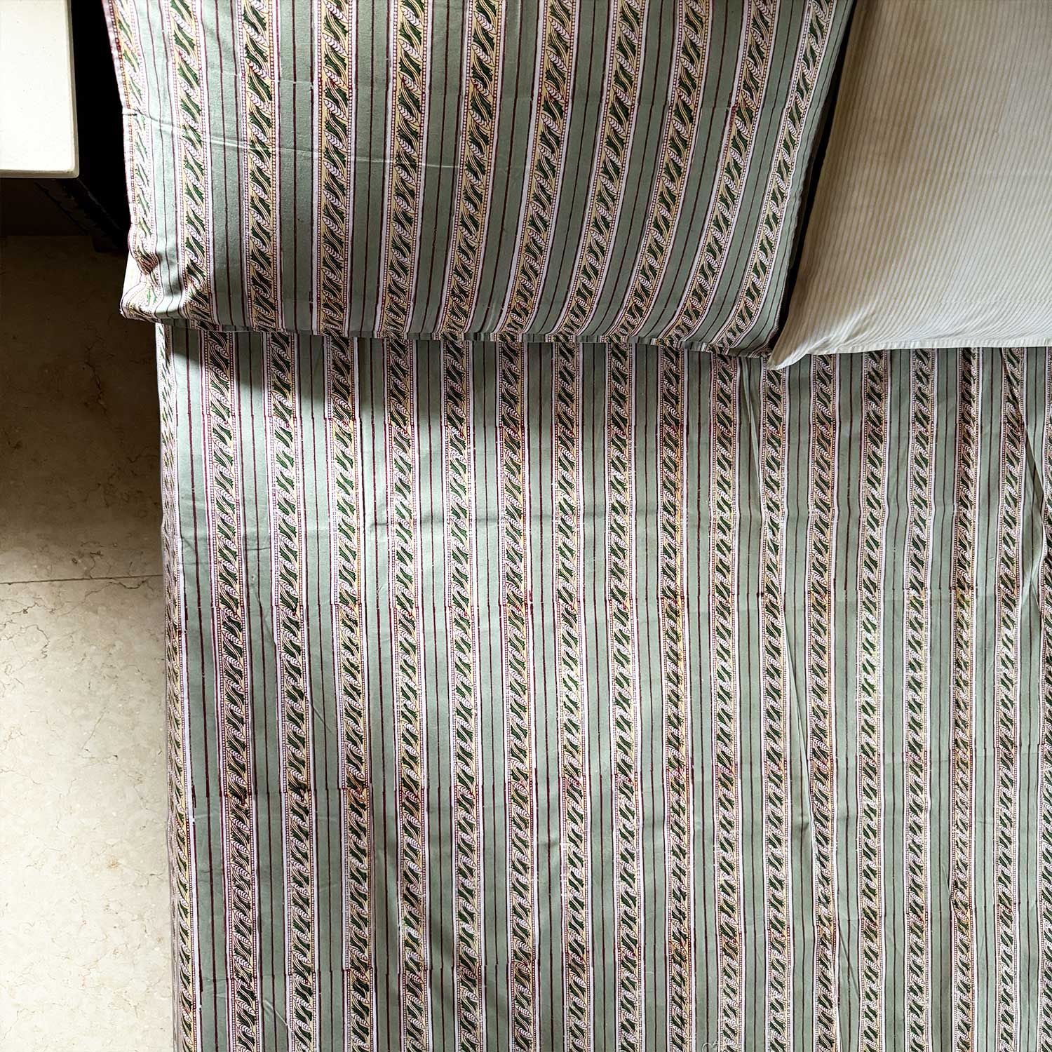 Green Line Pattern Cotton Printed Bedsheet -  100 inches x 110 inches