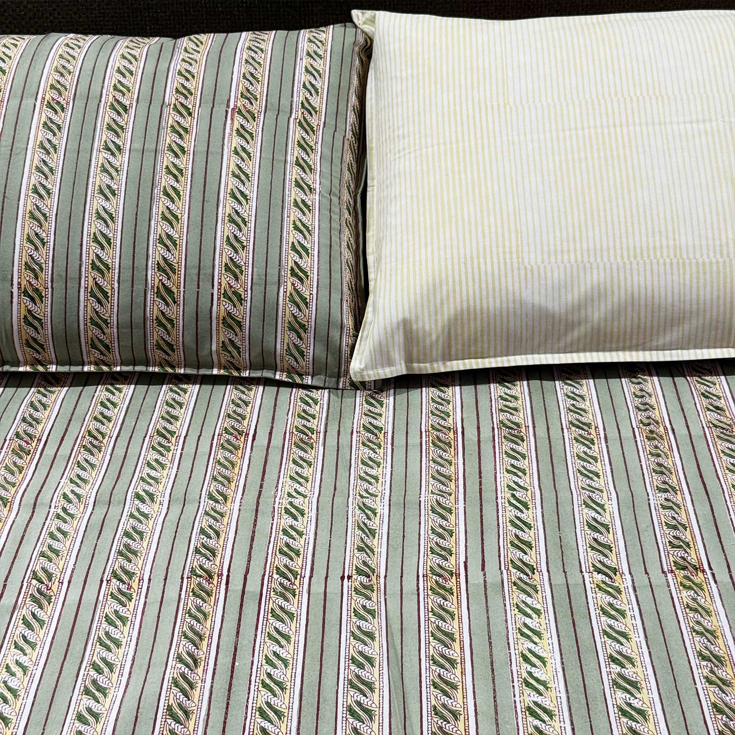 Green Line Pattern Cotton Printed Bedsheet -  100 inches x 110 inches