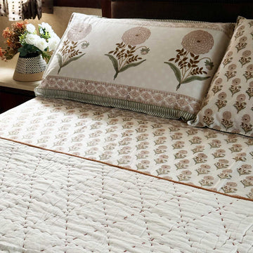 Peach Floral Pattern Cotton Printed Bedsheet - 100 inches x 110 inches