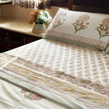 Peach & Pink Floral Pattern Cotton Printed Bedsheet - 100 inches x 110 inches