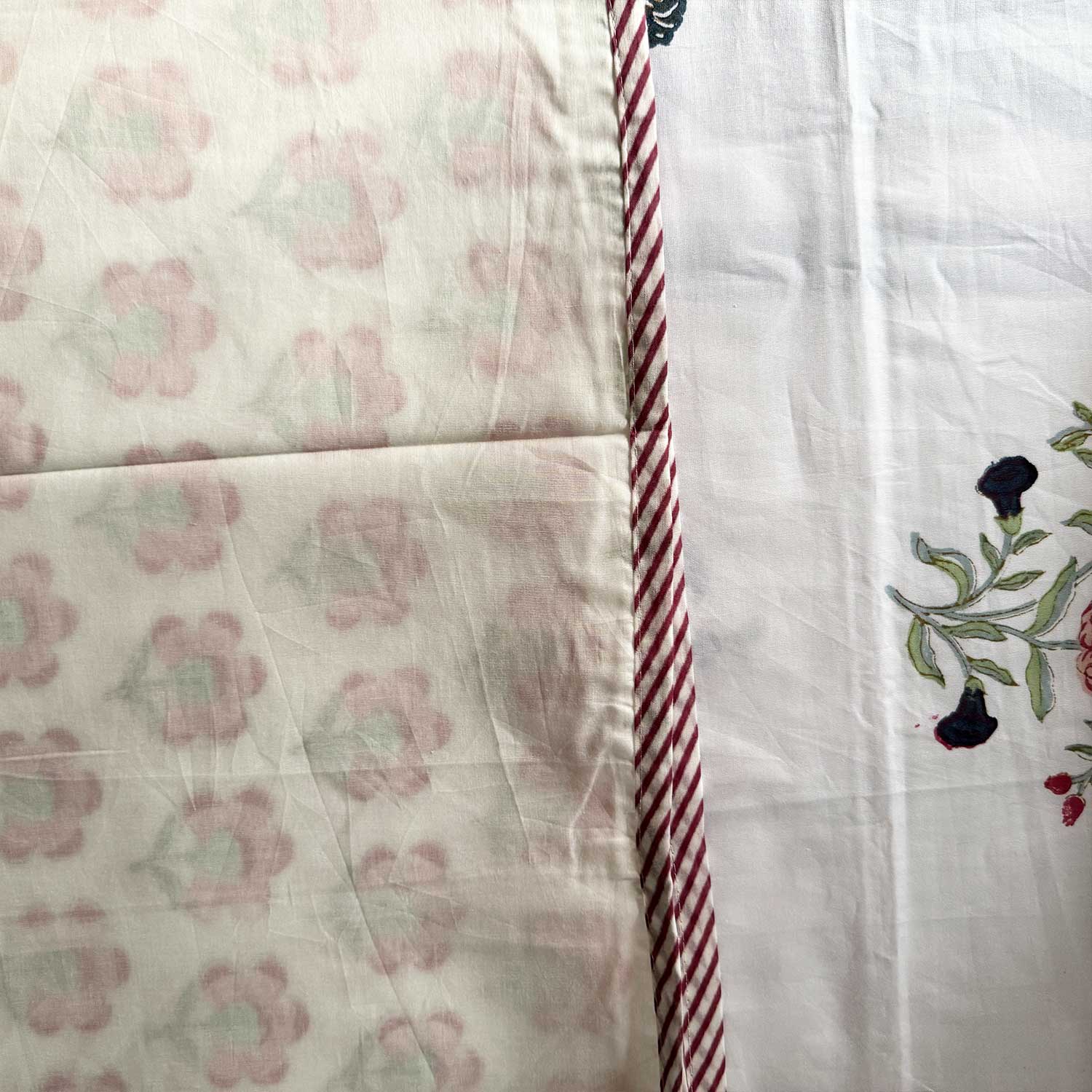 Beige & Dark Pink Floral Cotton Printed 3D Dohar - 100 inches x 110 inches