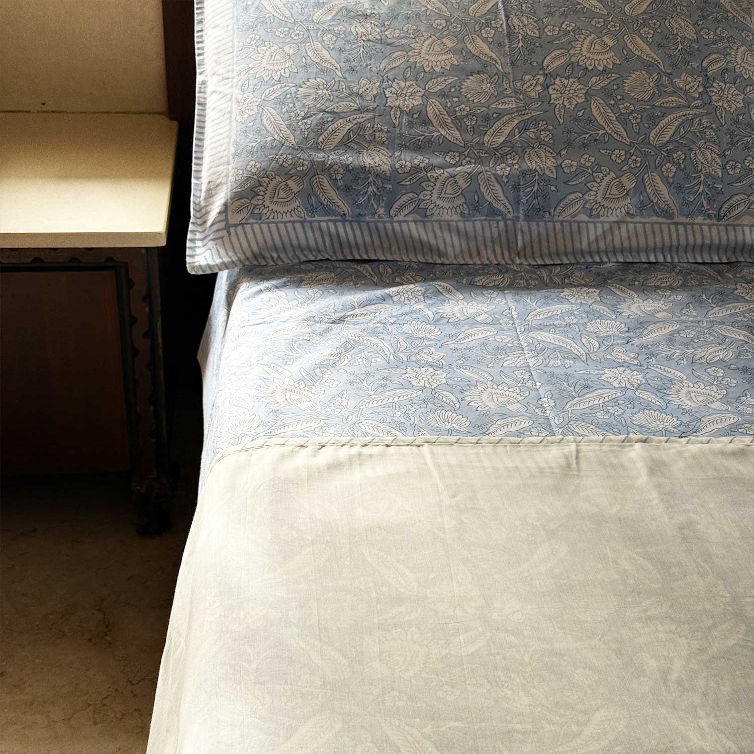 Blue & Peach Floral Freestyle Cotton Printed 3D Dohar - 100 inches x 110 inches