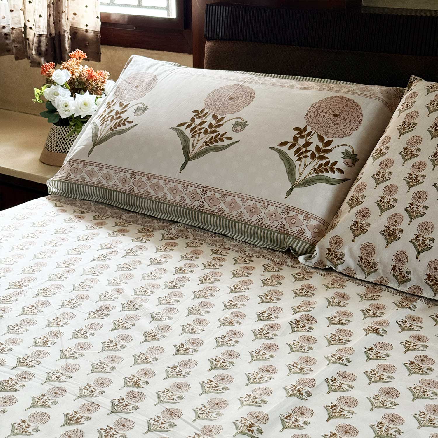 White & Peach Flower Cotton Printed Bedsheet - 100 inches x 110 inches