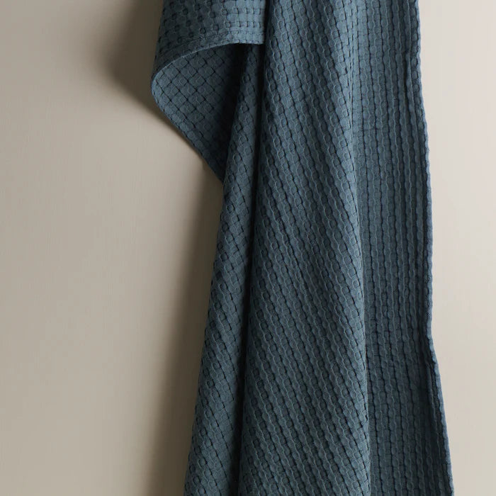 Beehive Cotton Bamboo Waffle XL Bath Towel