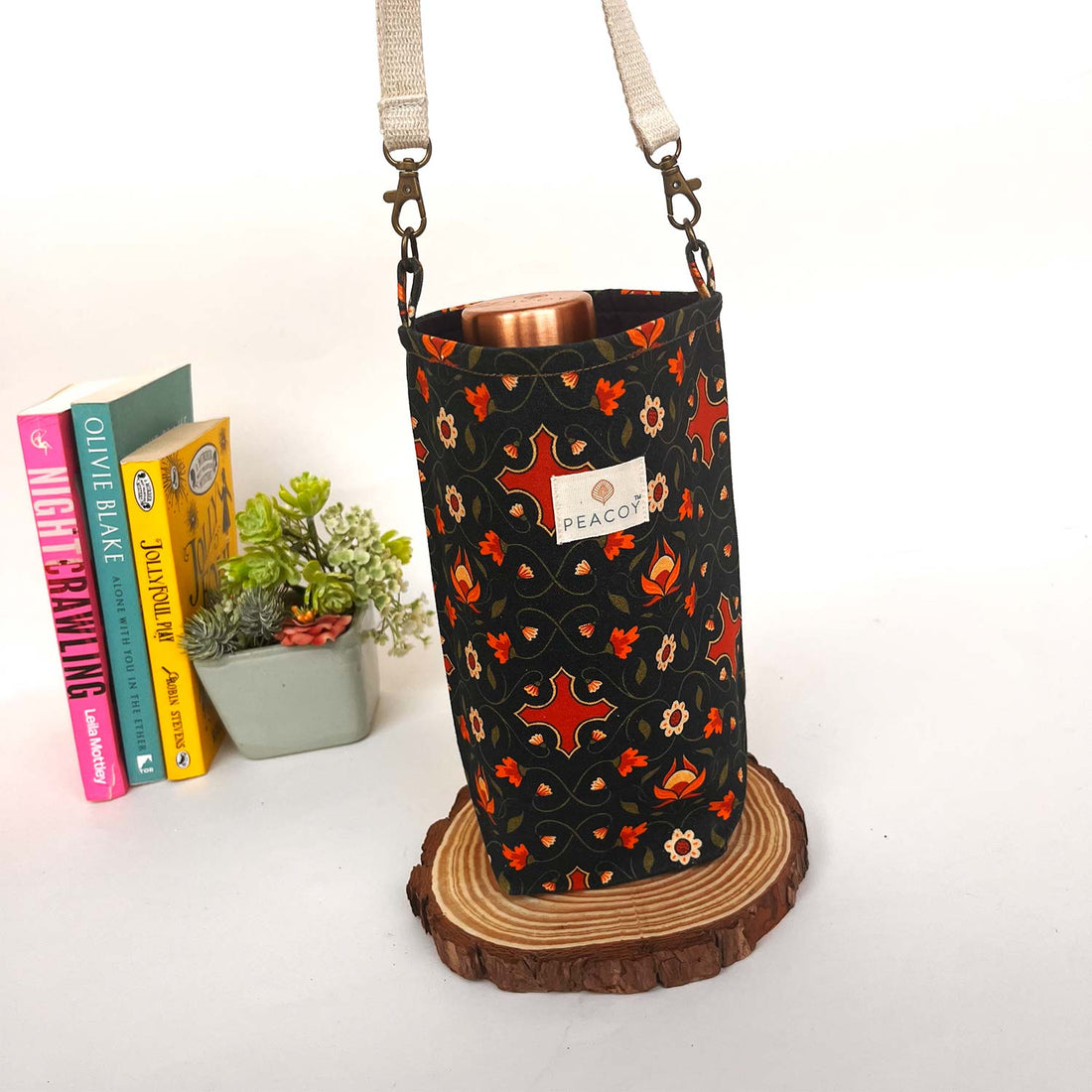 Bottle Cover Abstract Black | Cotton Canvas |13 x 6 inches | Peacoy