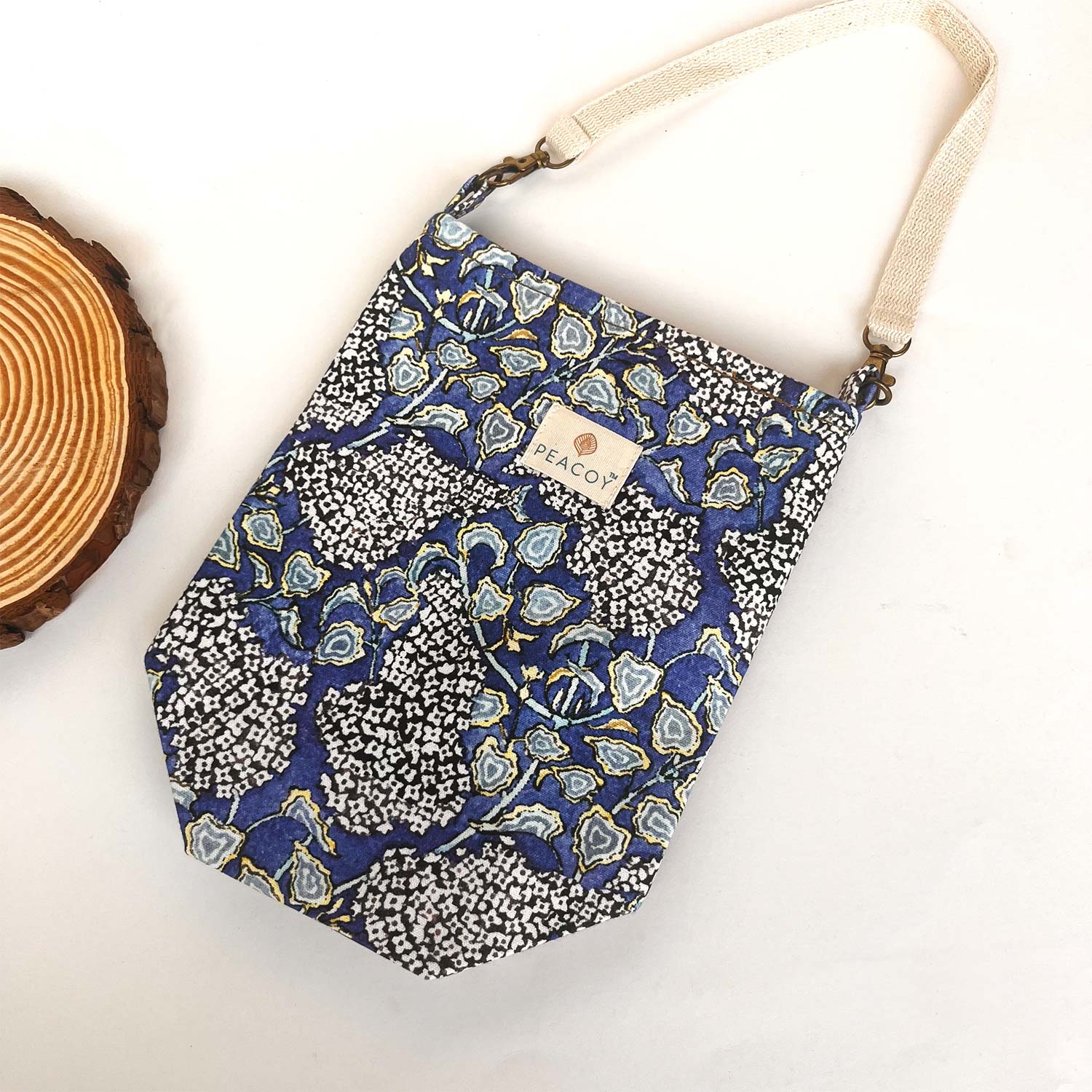 Continental Blue Flora | Bottle Cover