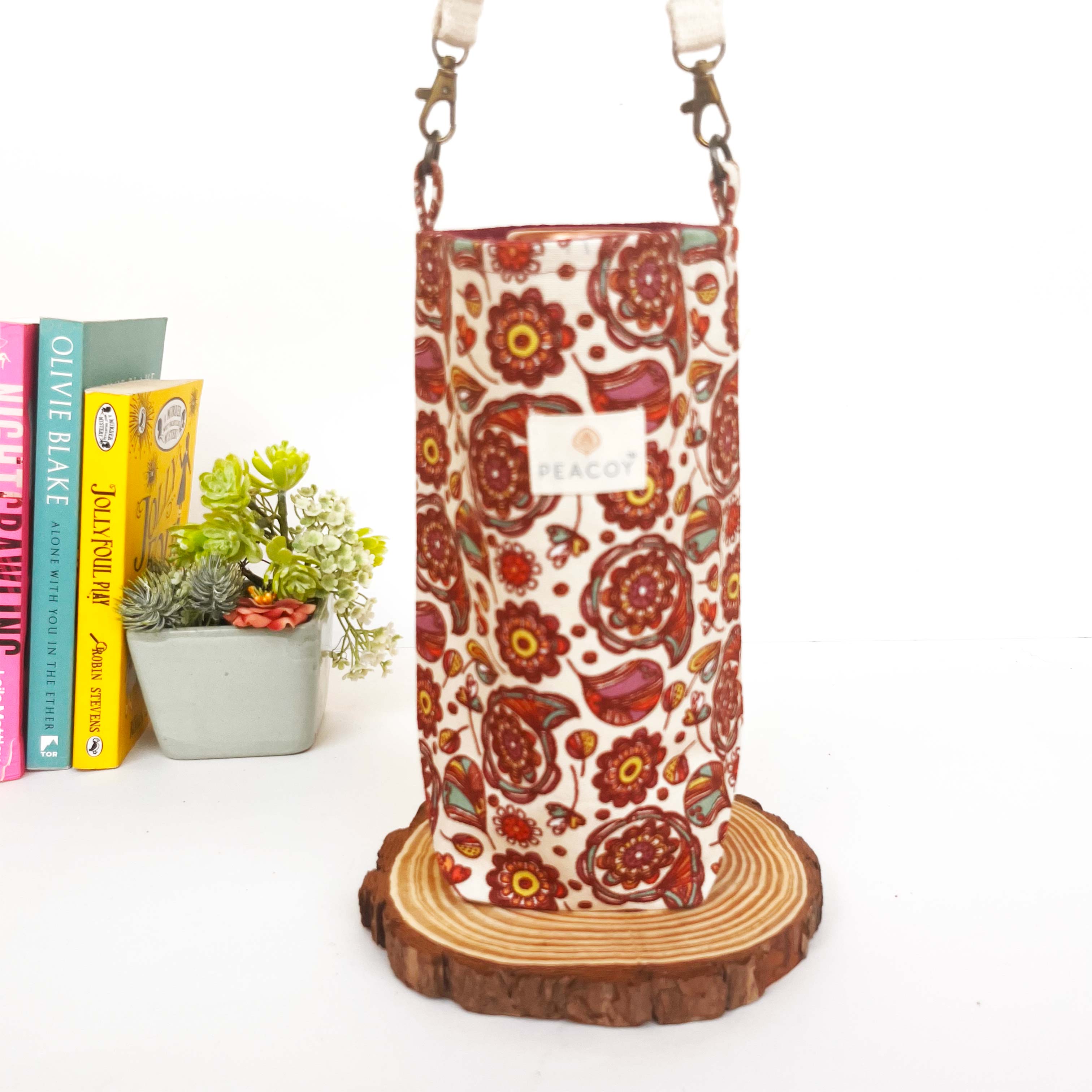 Vintage Flora| Bottle Cover Cotton Canvas |13 x 6 inches | Peacoy