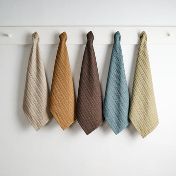 Beehive Cotton Bamboo Waffle Hand Towel