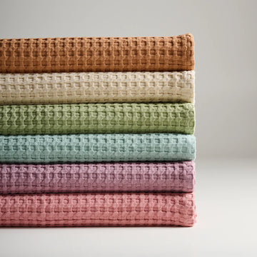 Chalk Cotton Waffle Bath Towel
