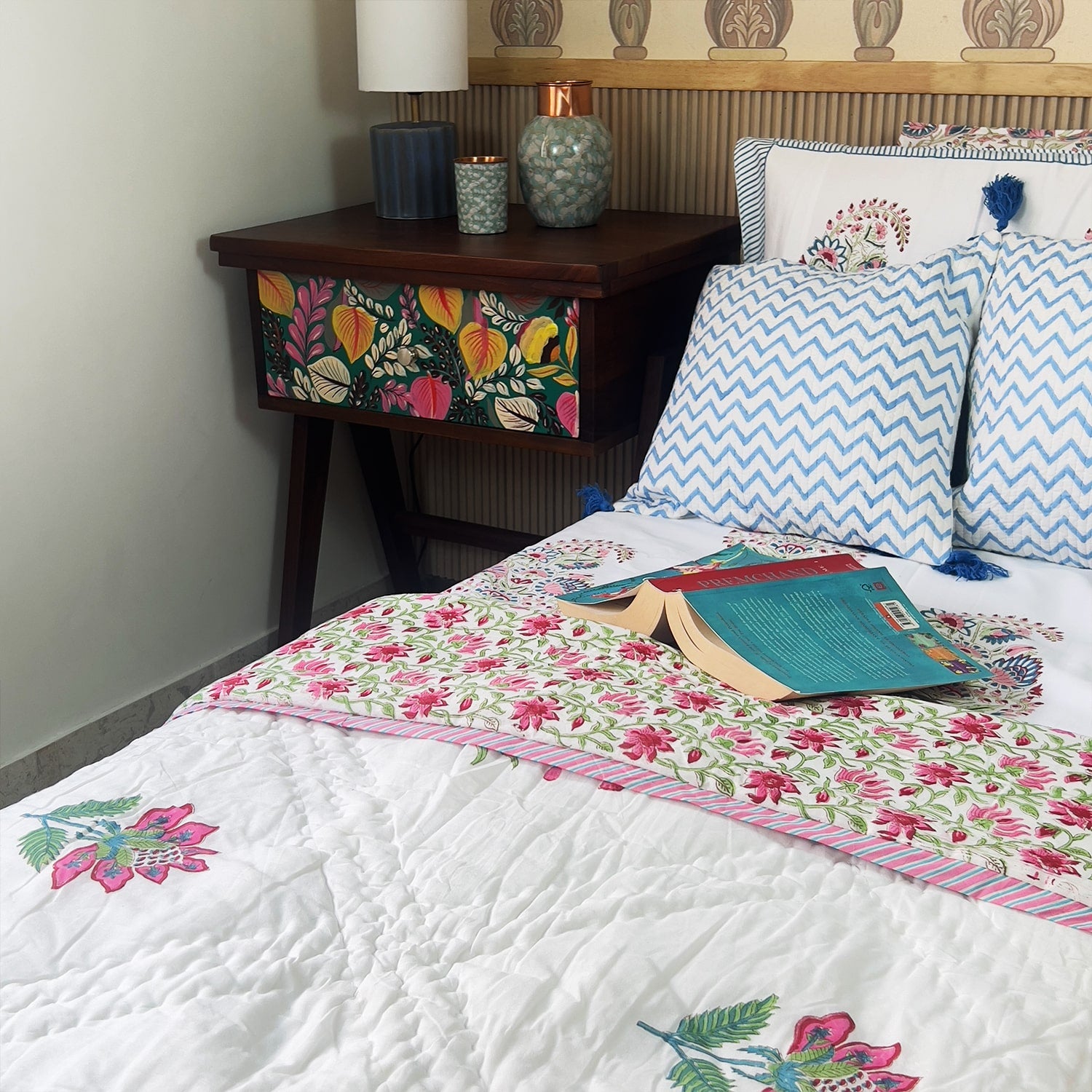 Wild Magenta Quilt | Single Bed | 60 Inches X 90 Inches