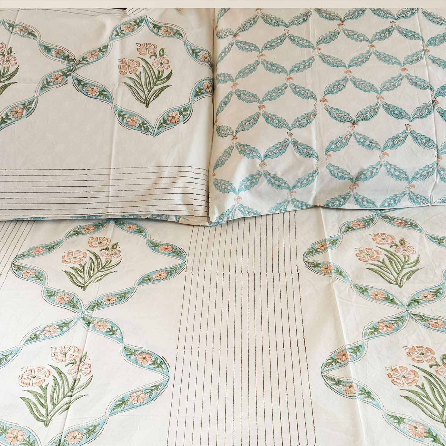 Pastel Green Floral Lattice Cotton Printed Bedsheet - 100 inches x 110 inches