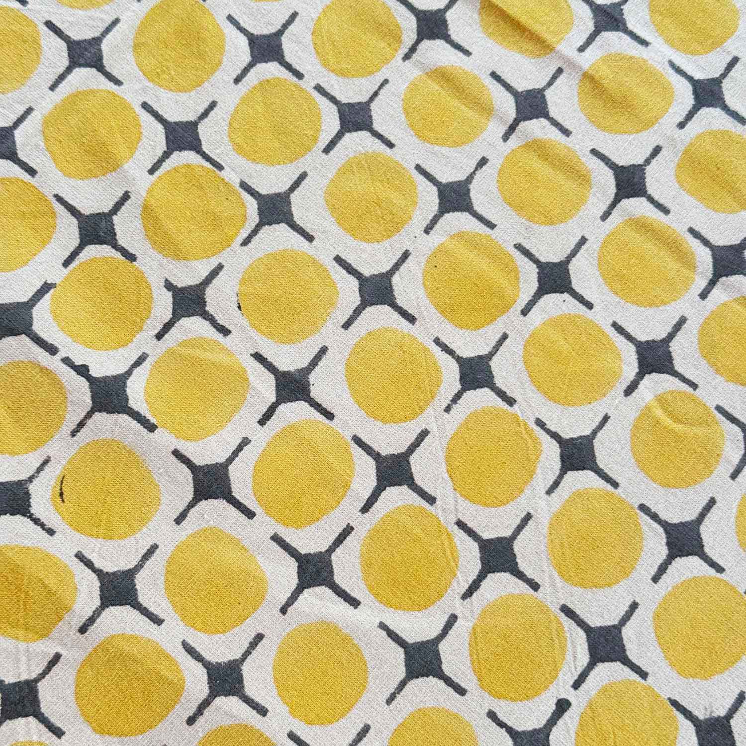 Yellow Circle Pattern Cotton Printed Bedsheet - 100 inches x 110 inches