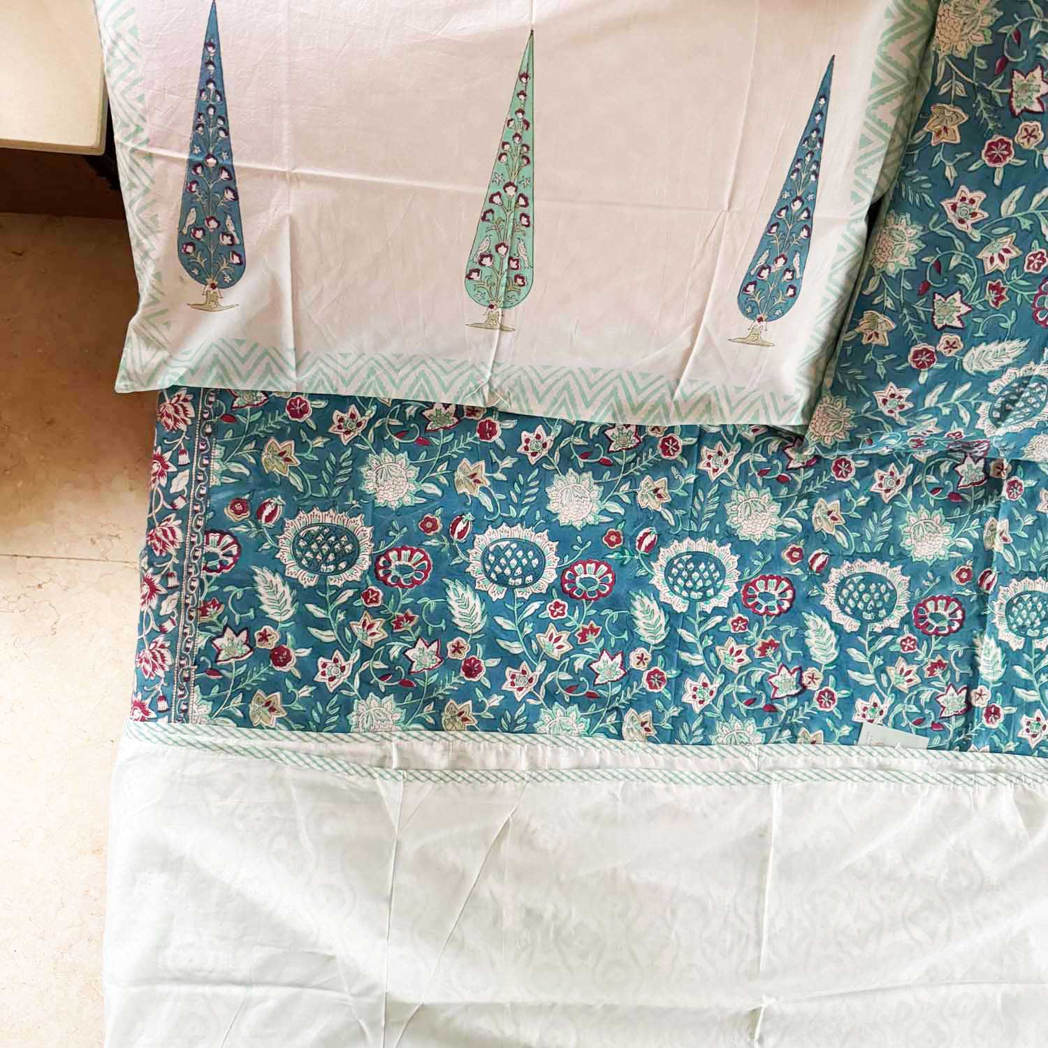 Pastel Blue Flower Pattern Cotton Printed 3D Dohar - 100 inches x 110 inches