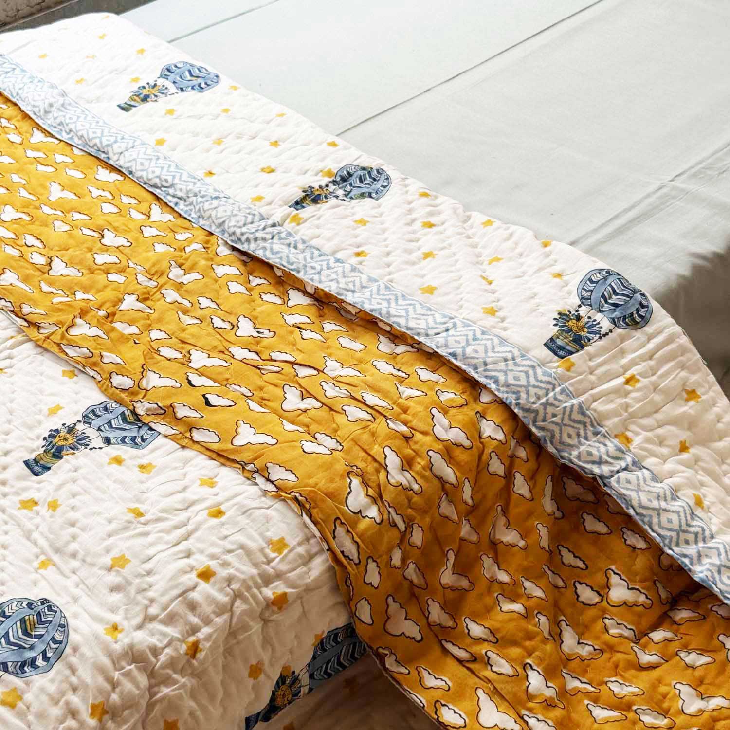 Orange Balloon & Star Prints Kids Single Quilt | Single Sided | 40x60 Inches