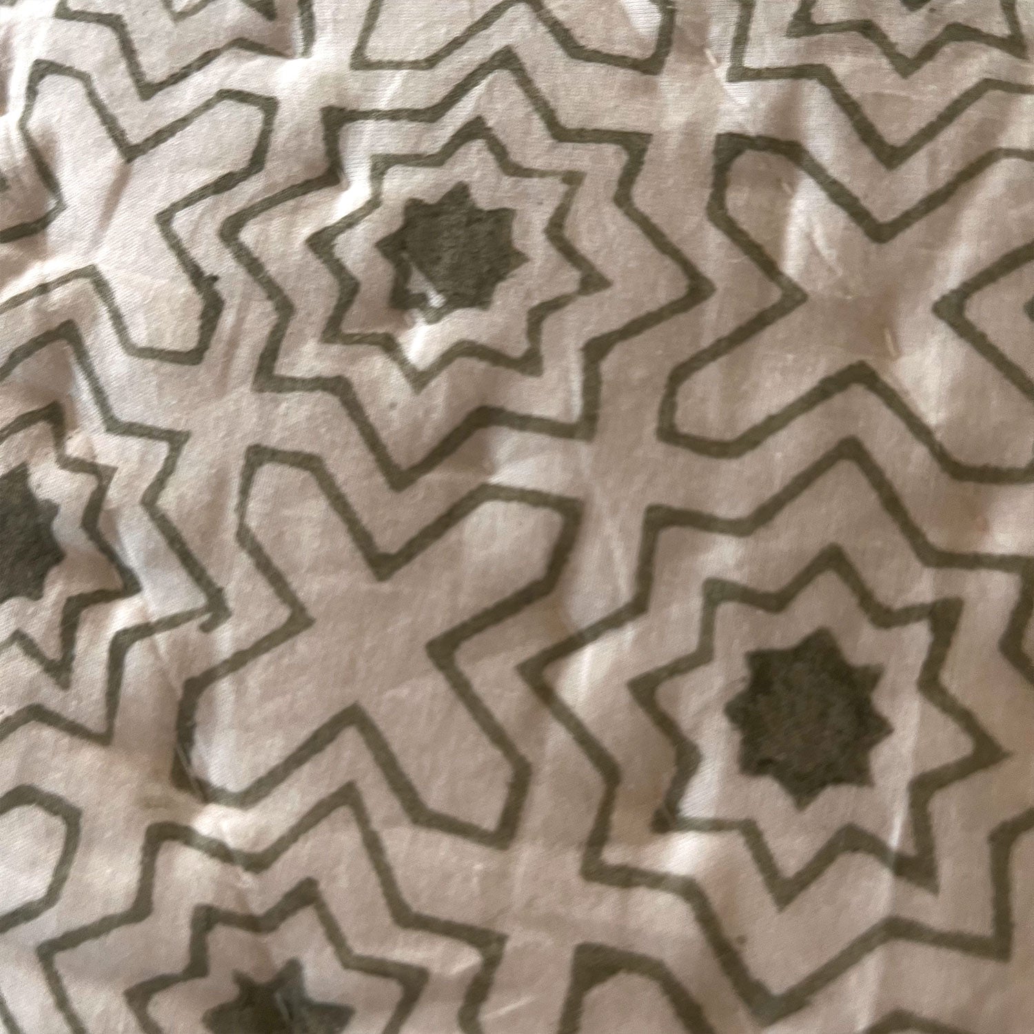 Olive Green Star Flower Soft Cotton Printed Single Bed Quilt  - 60 inches x 90 inches