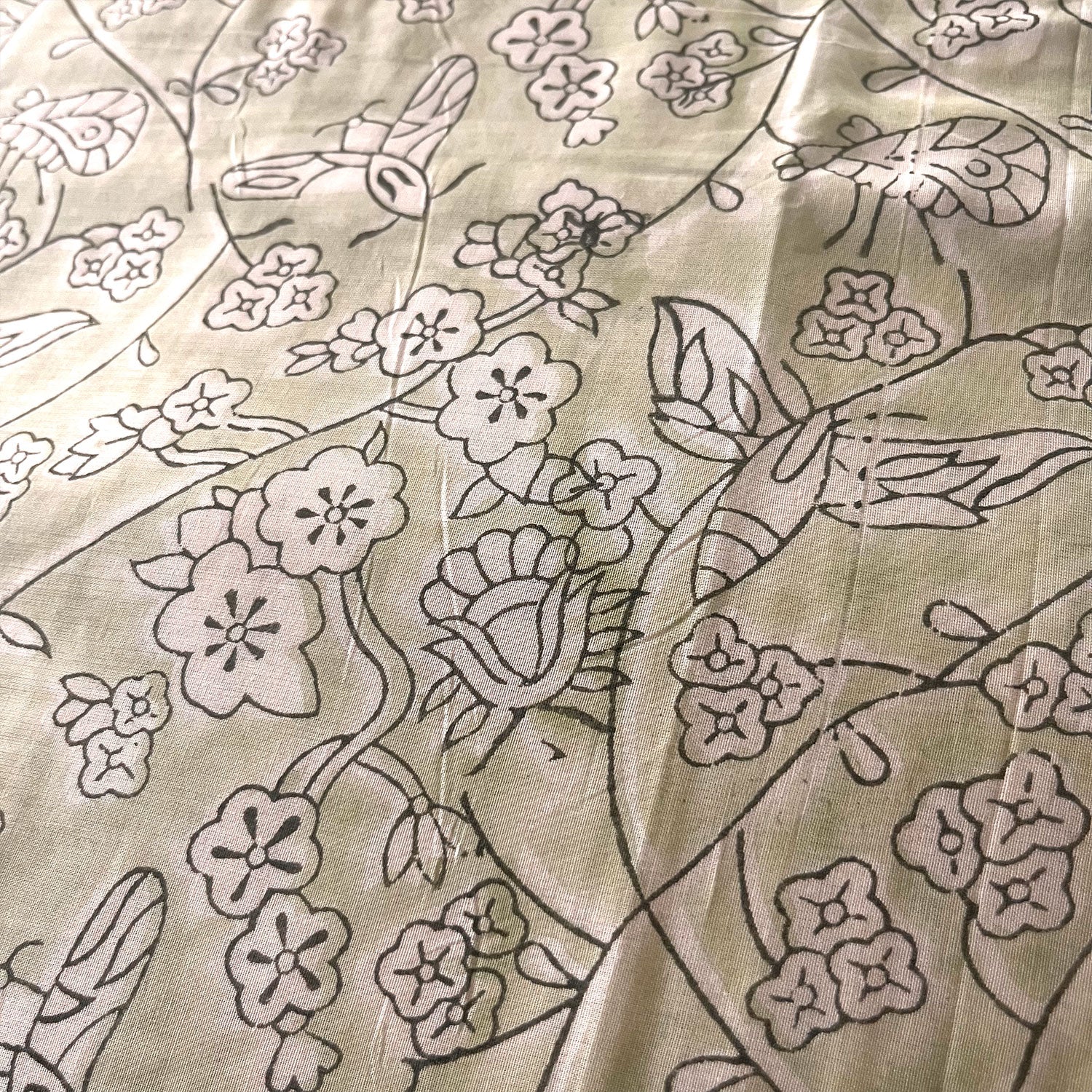 Green Freestyle Floral Soft Cotton Printed Quilt - 90 inches x 100 inches