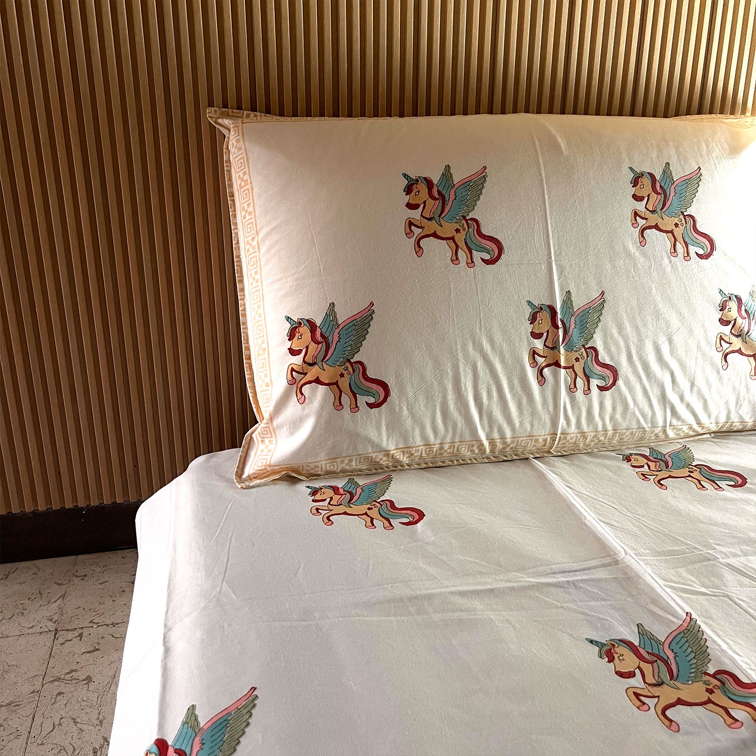 White Unicorn Prints Kids Single Bed Sheet  | 60x90 Inches