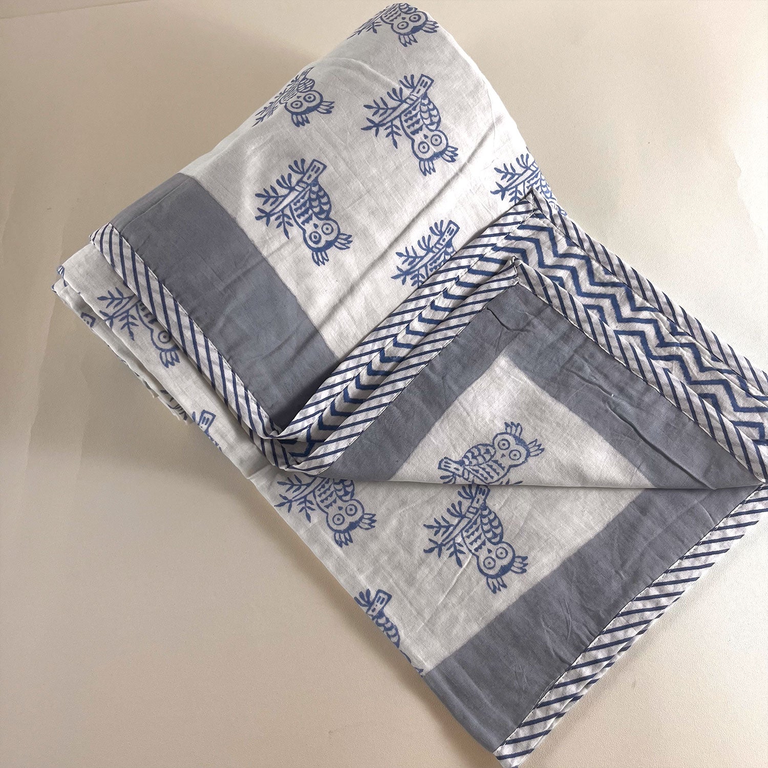 White Owl Prints Baby Quilt | Single Sided | 40x60 Inches