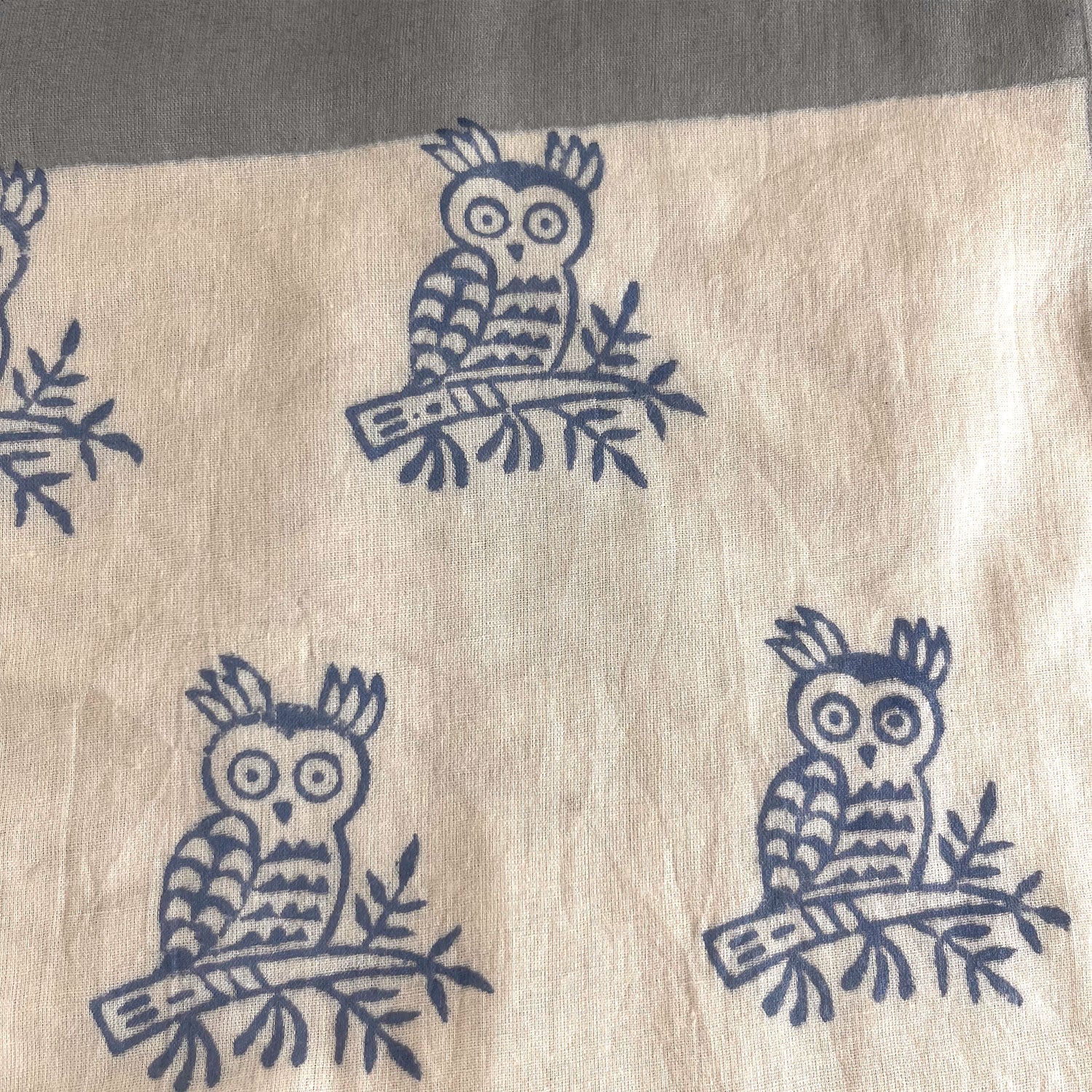 White Owl Prints Baby Quilt | Single Sided | 40x60 Inches