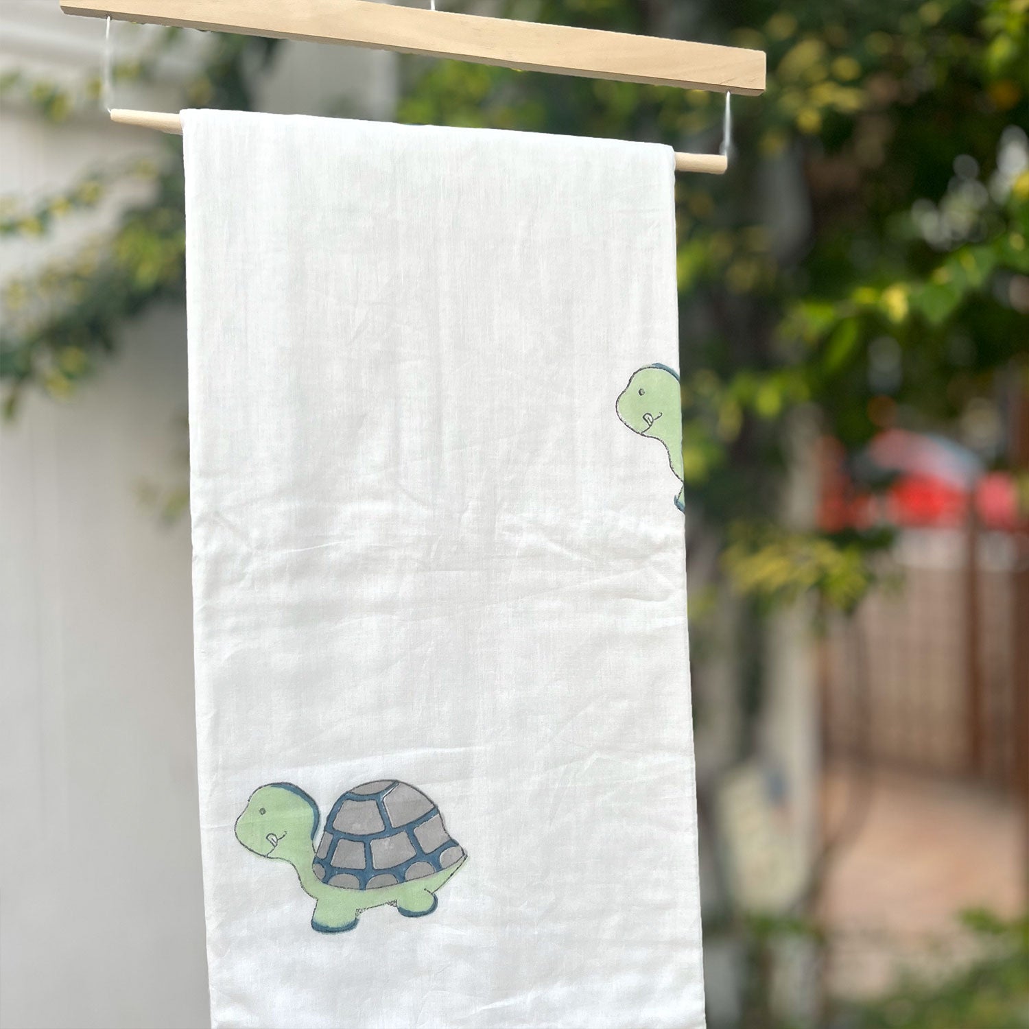 White Turtle Prints Kids Single Dohar | 40x60 Inches