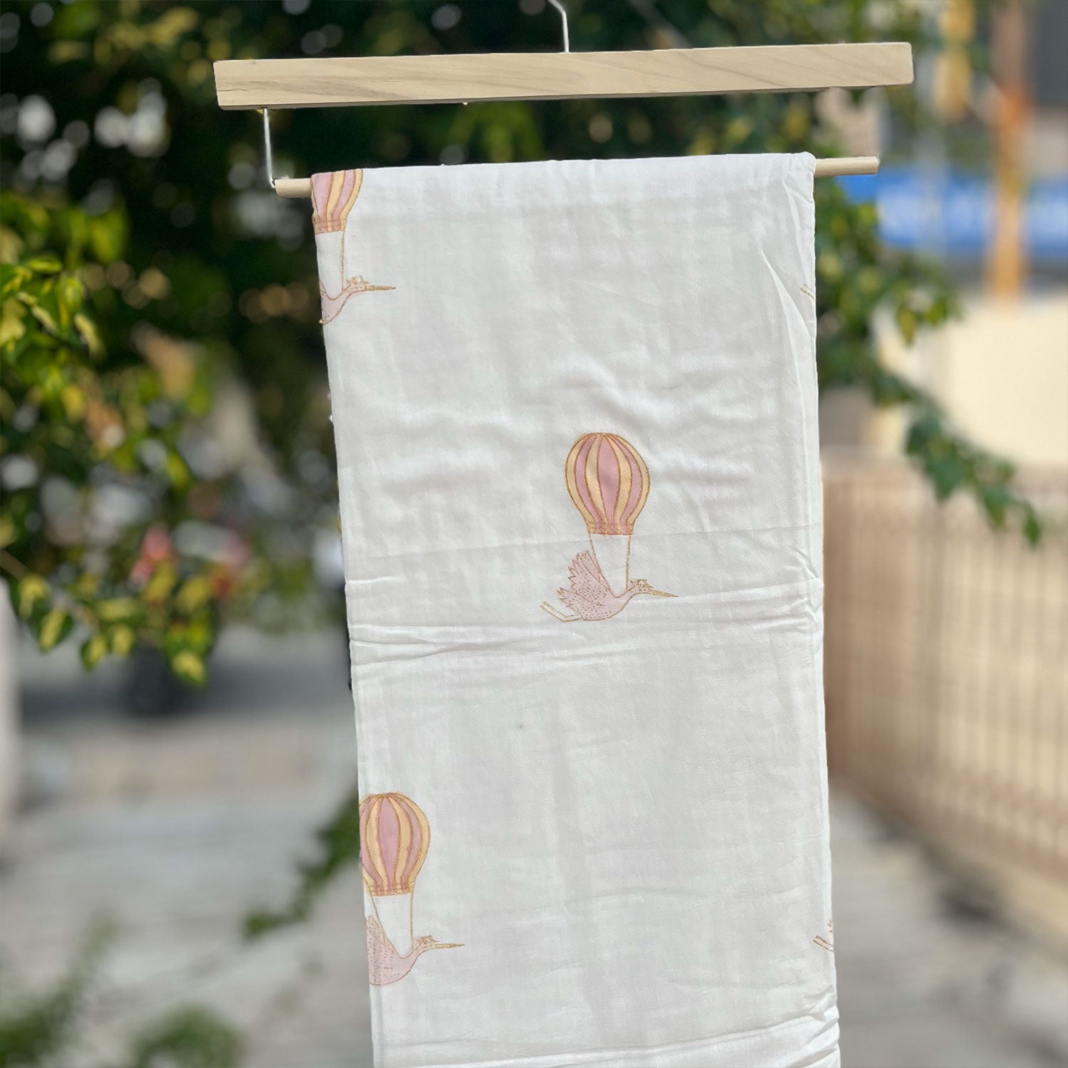 White Bird with Ballon Baby Dohar | Single Sided | 40x60 Inches