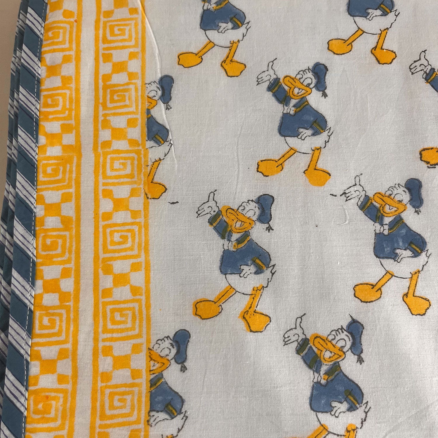 Cream Donald Duck Kids Single Dohar | Single Sided | 60x90 Inches