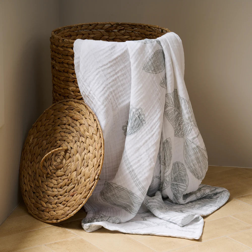 Vine Bloom Cotton Gauze Bath Towel