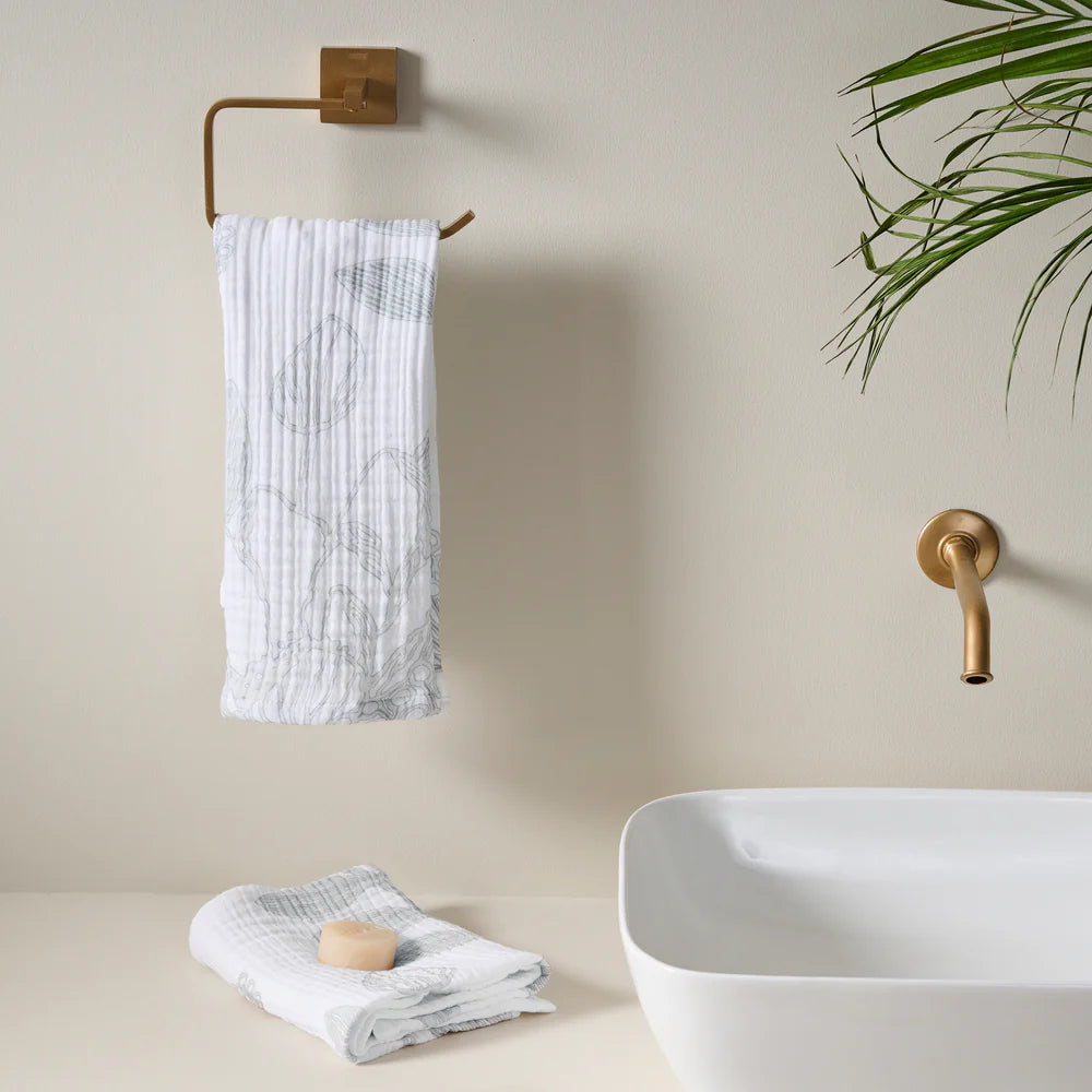 Vine Bloom Cotton Gauze Hand Towel