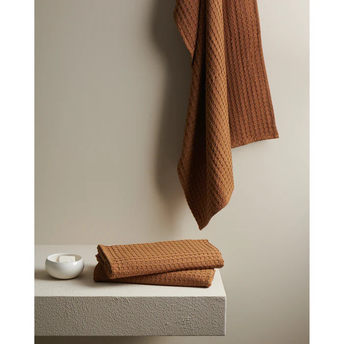 Beehive Cotton Bamboo Waffle Bath Towel