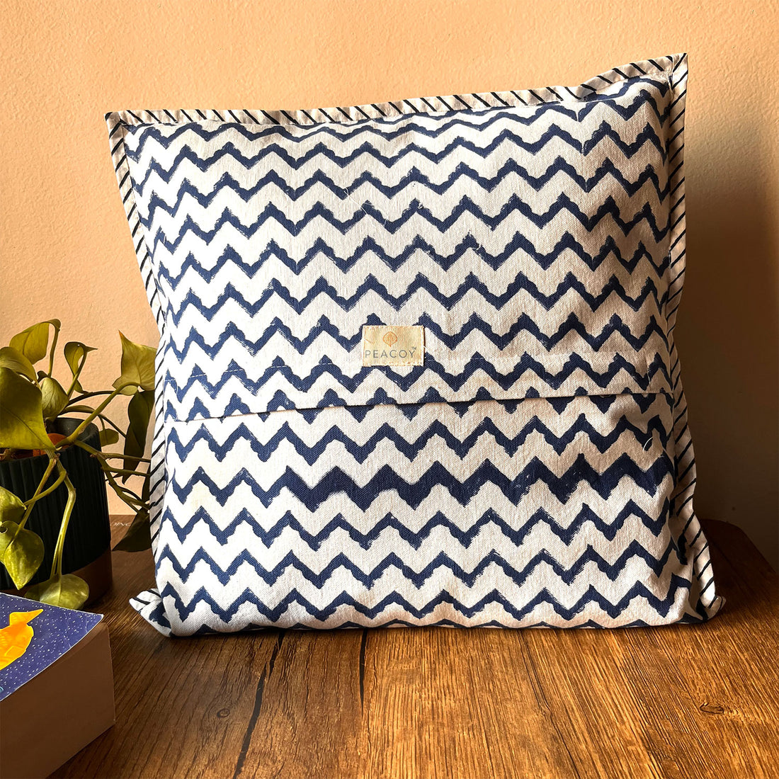 Cheveron Pattern Cotton Cushion Cover - 16 x 16 inches
