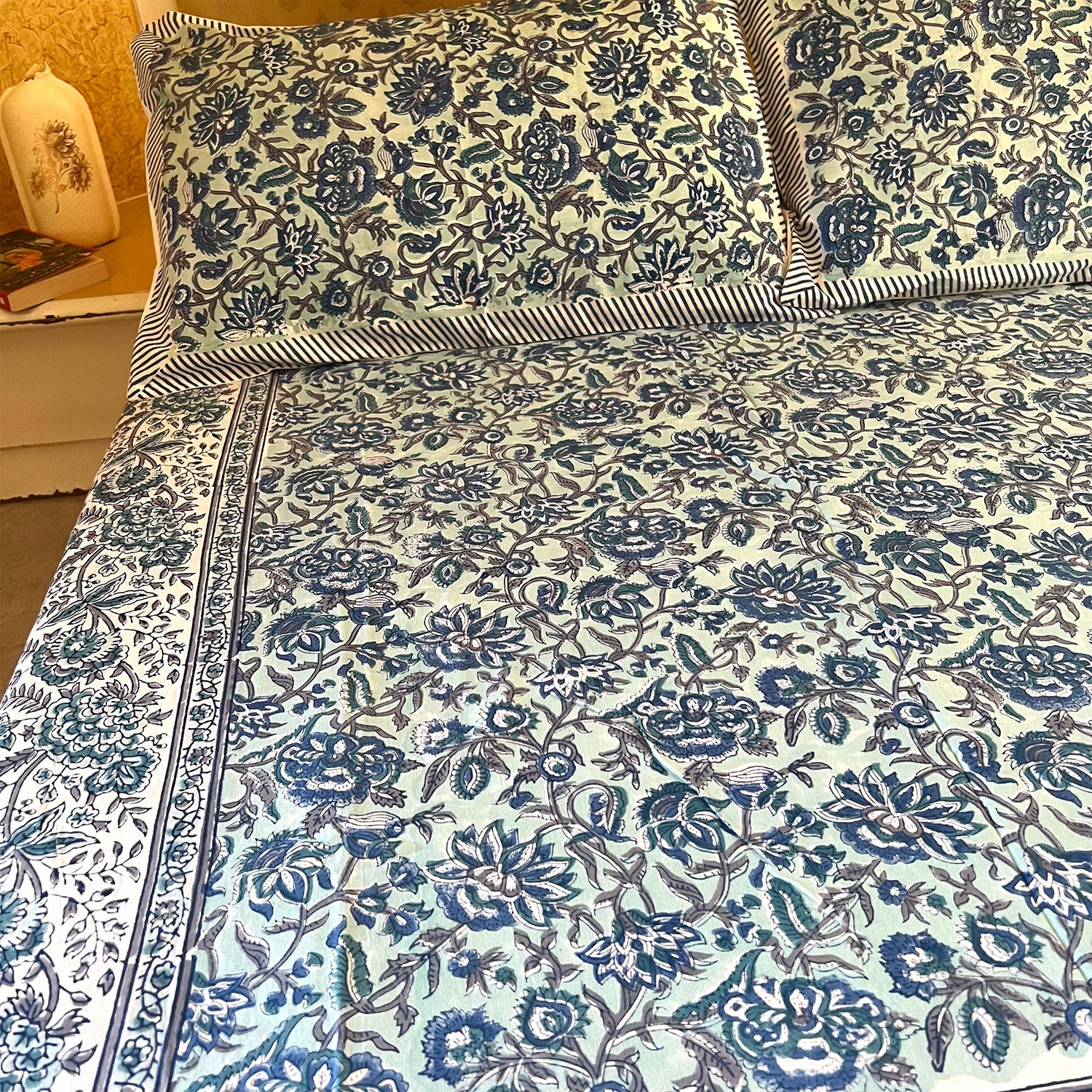 Blue Jaal Pattern Floral Block Printed Cotton Double Bedsheet Set With 2 Pillow Covers - 108 inches x 108 inches