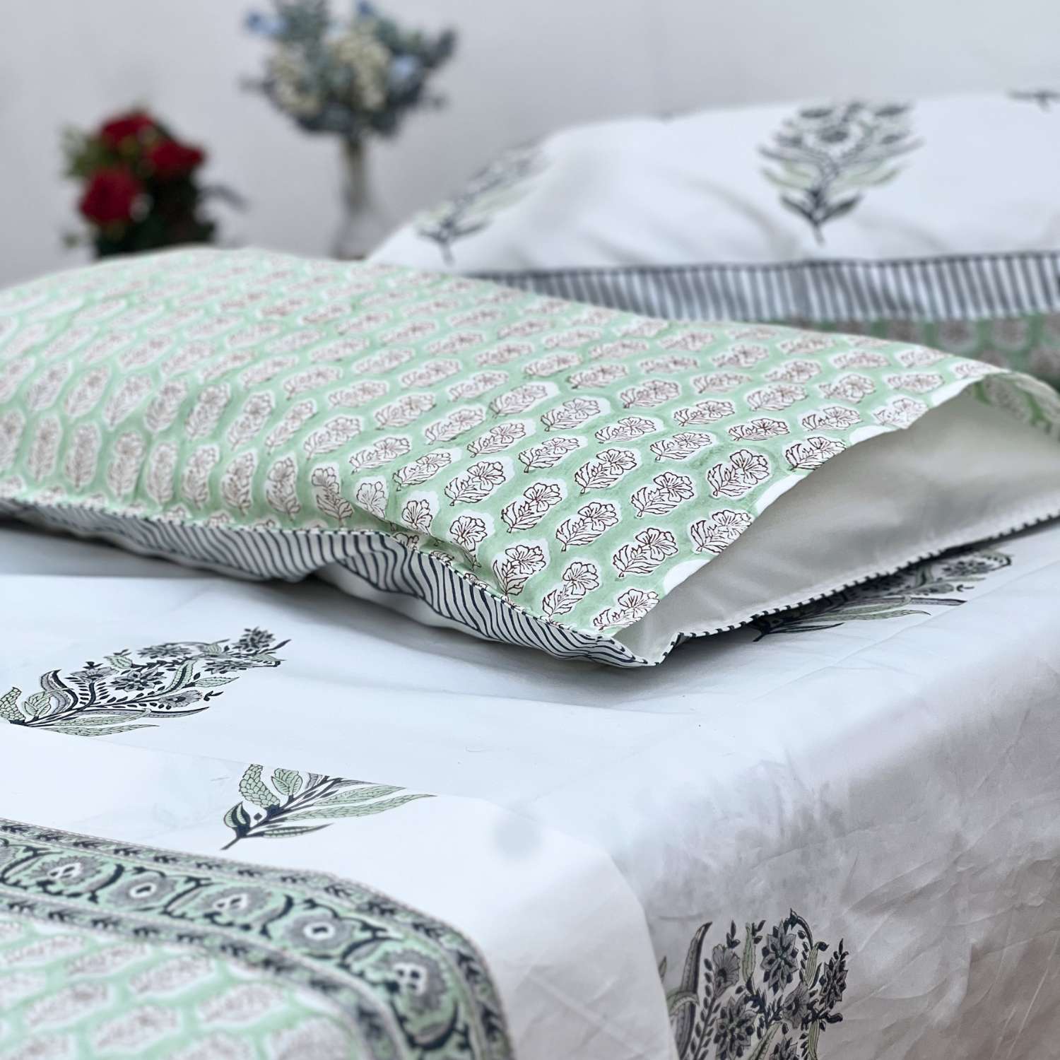 King Size  Bed sheet Quilt 100 x 110 Inches – Soft Green and  whiteWhite Peach Motif