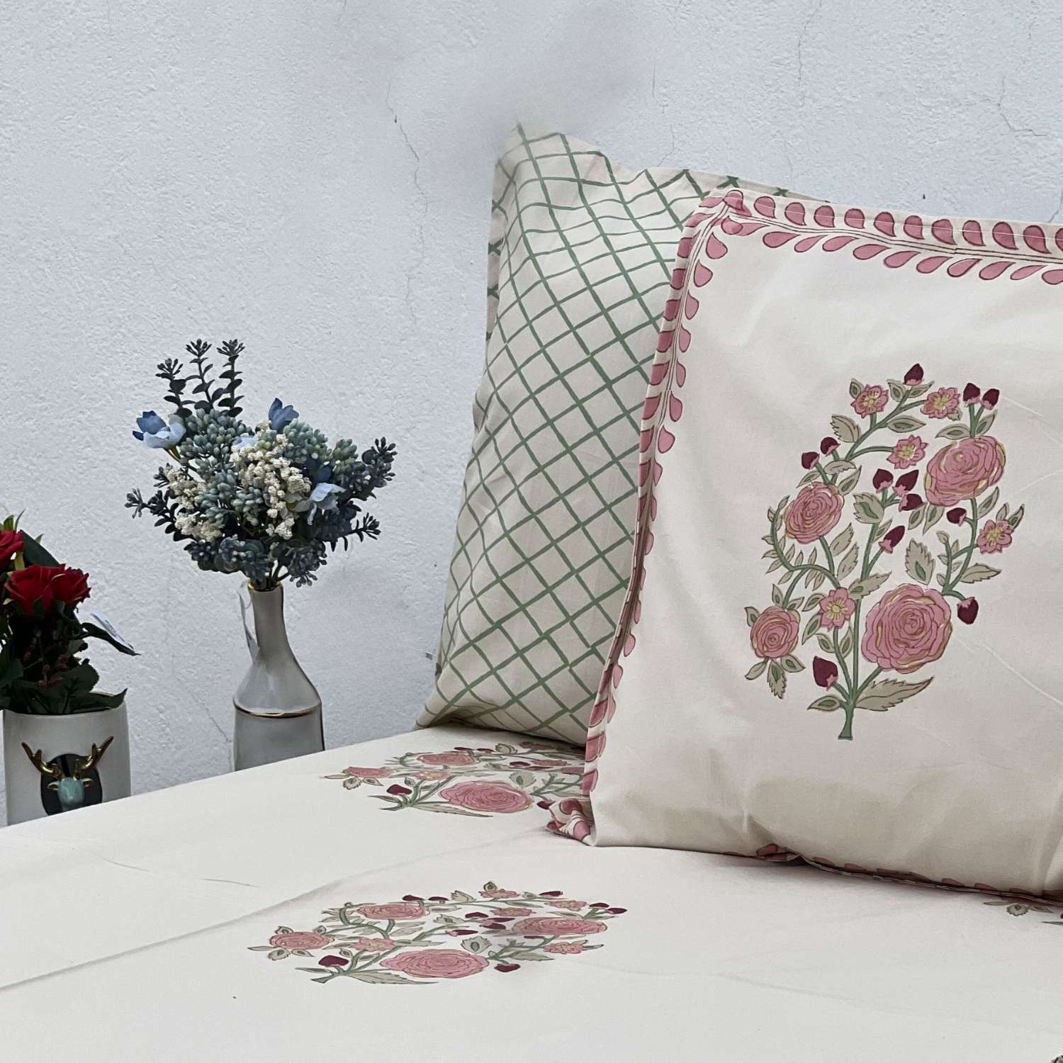 Queen Size 90 X 100 Inches  Pink Green Jaipur Bedsheet