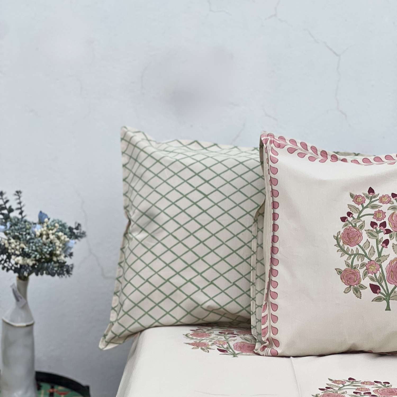 Queen Size 90 X 100 Inches  Pink Green Jaipur Bedsheet