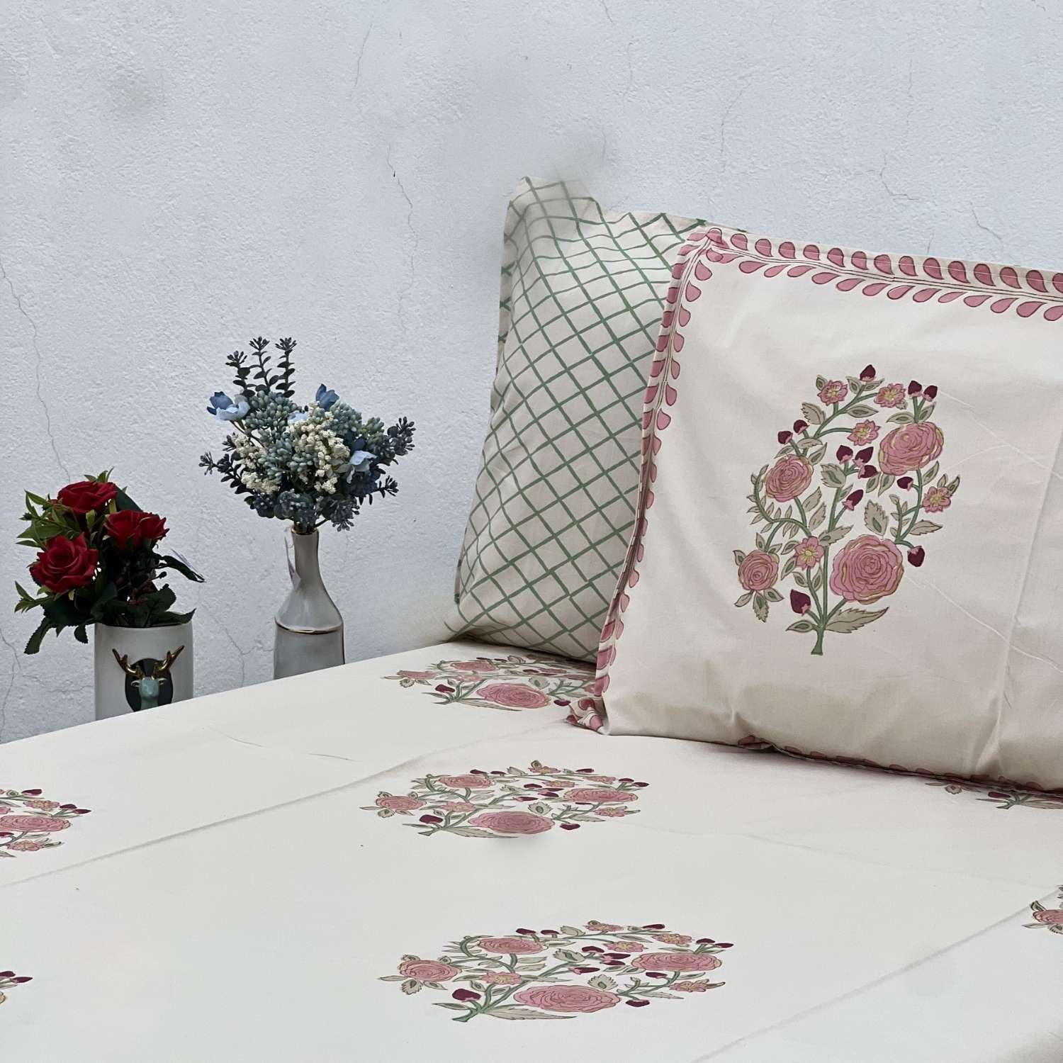 Queen Size 90 X 100 Inches  Pink Green Jaipur Bedsheet