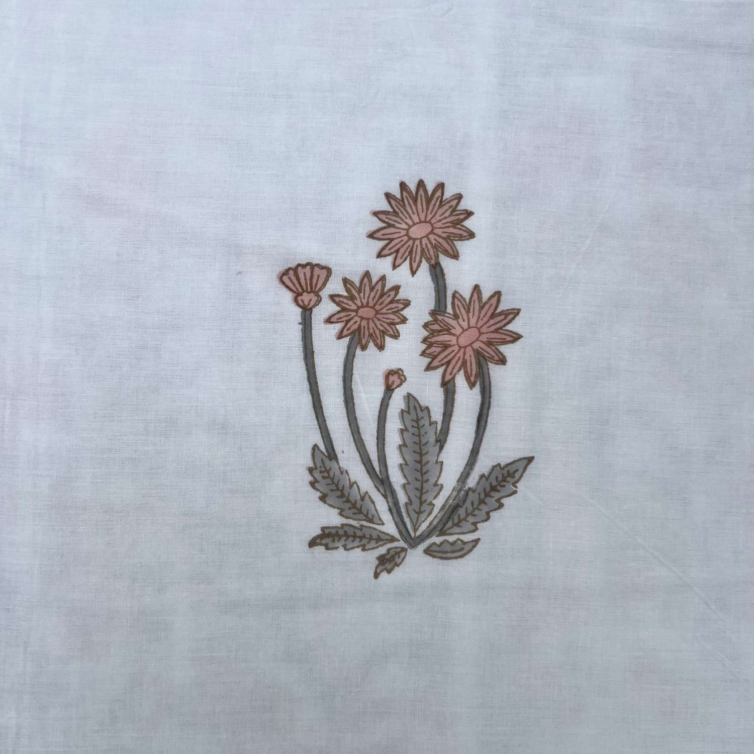 Single Dohar Quilt 60 x 90 cm – White Peach Green Motif