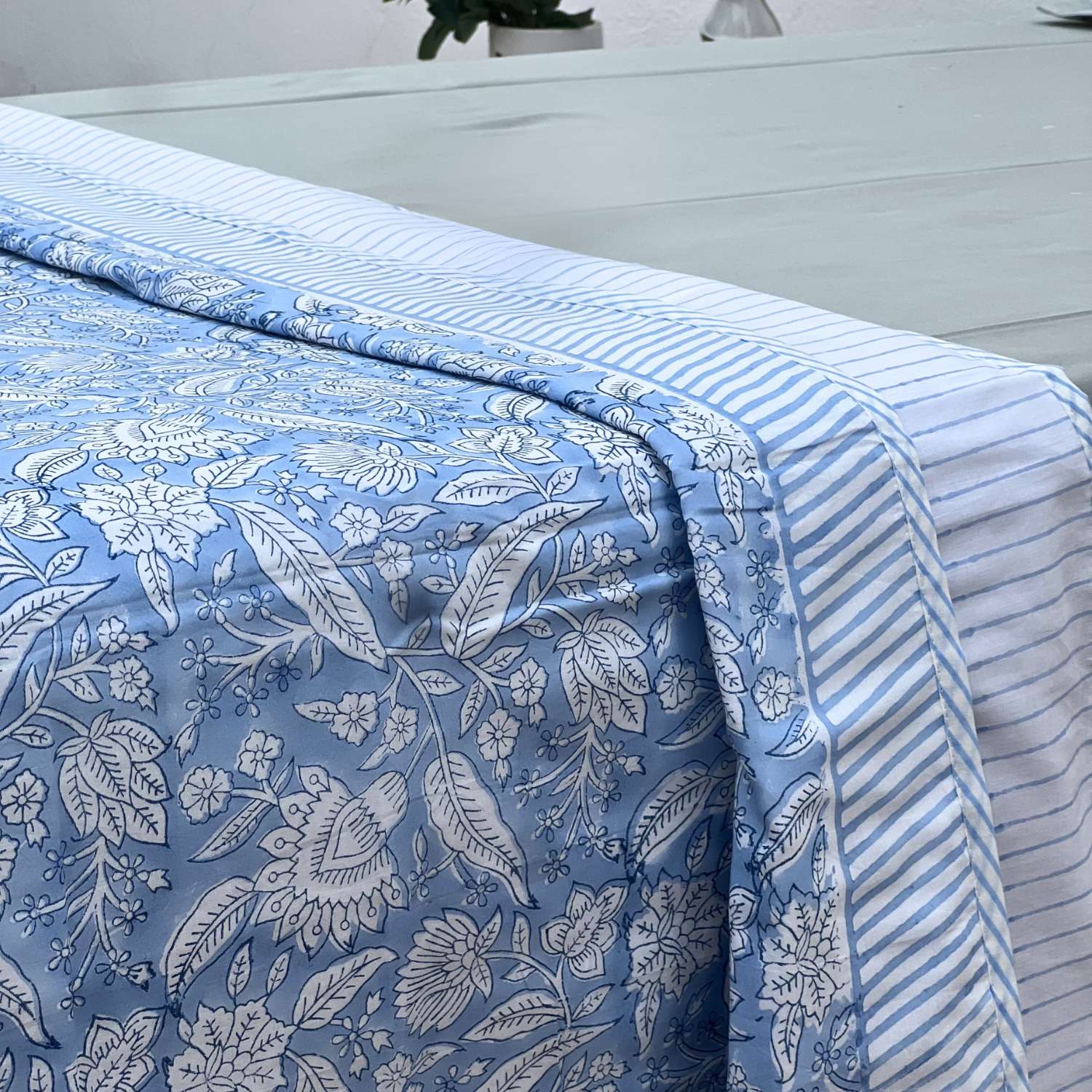 Single Dohar Quilt 60 x 90 cm –Soft Blue Floral Motif