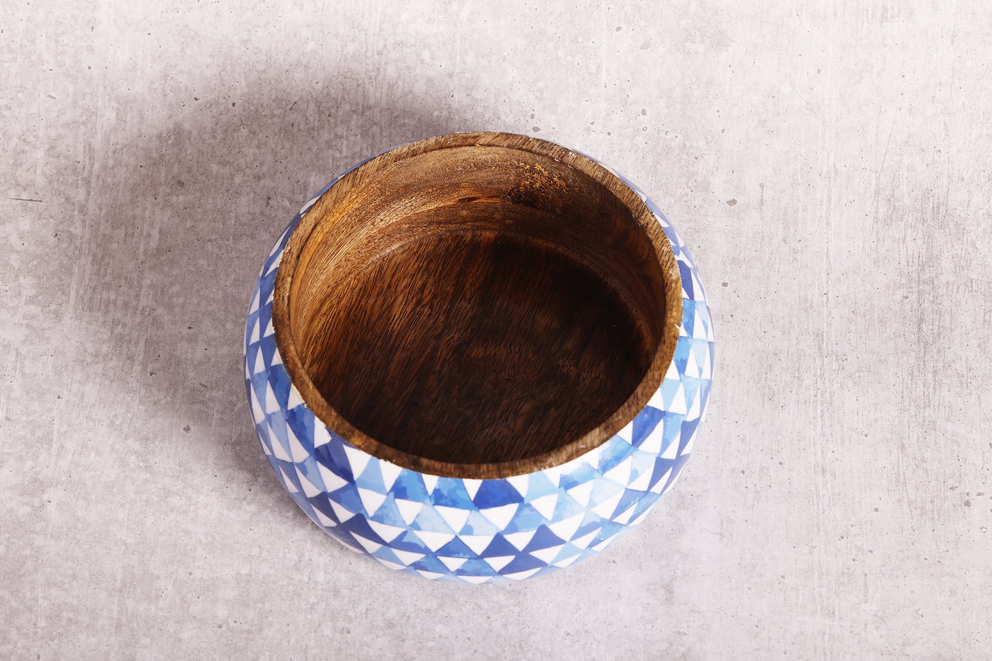 Triangle Maze Blue Mango Wood Salad Bowl With Server Set - 500 g | Peacoy