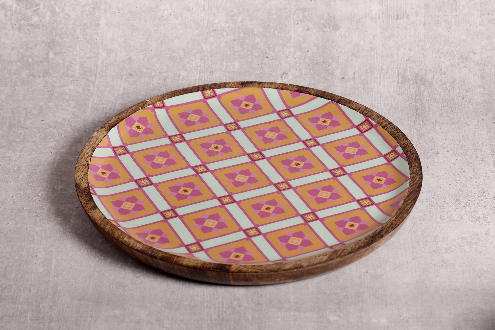 Pretty Pink Floral Charm Round Mango Wood Platter with Enamel Finish | Peacoy