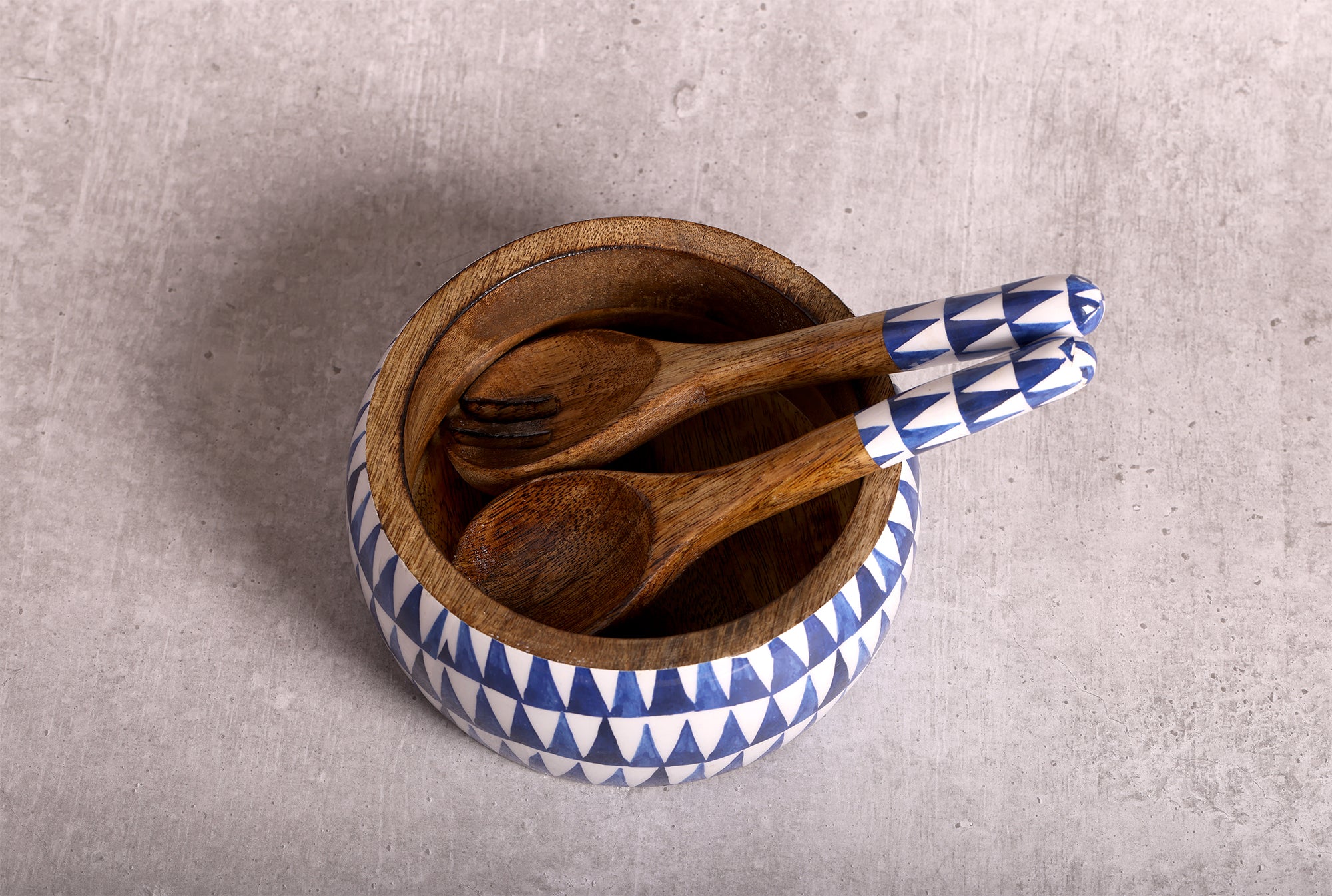 Boho Triangles Blue & White Mango Wood Salad Bowl With Server Set - 500 g | Peacoy