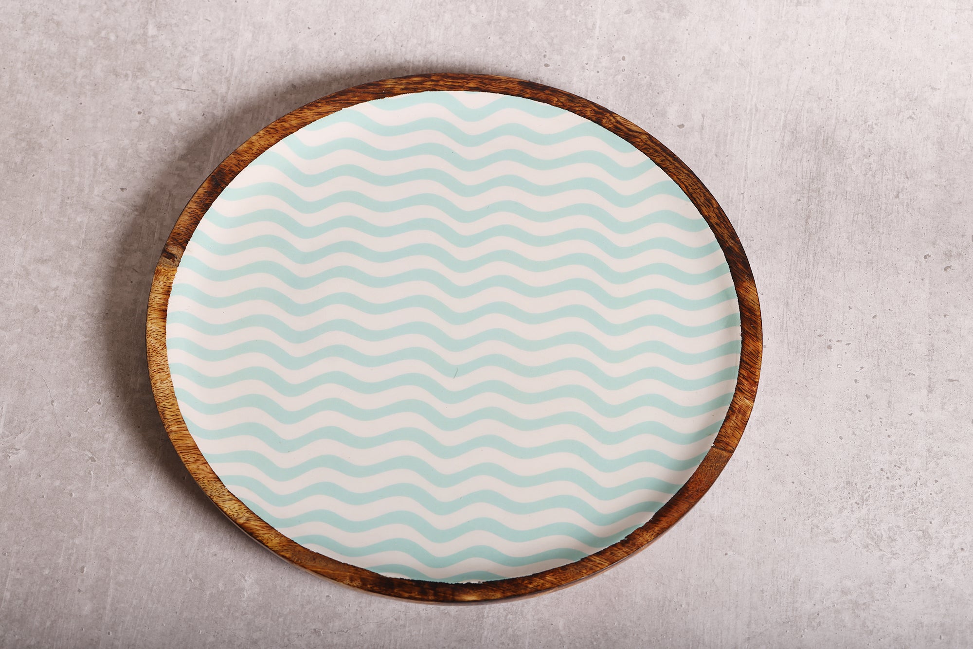 Gentle Waves Sea Green Round Mango Wood Platter With Enamel Finish | Peacoy
