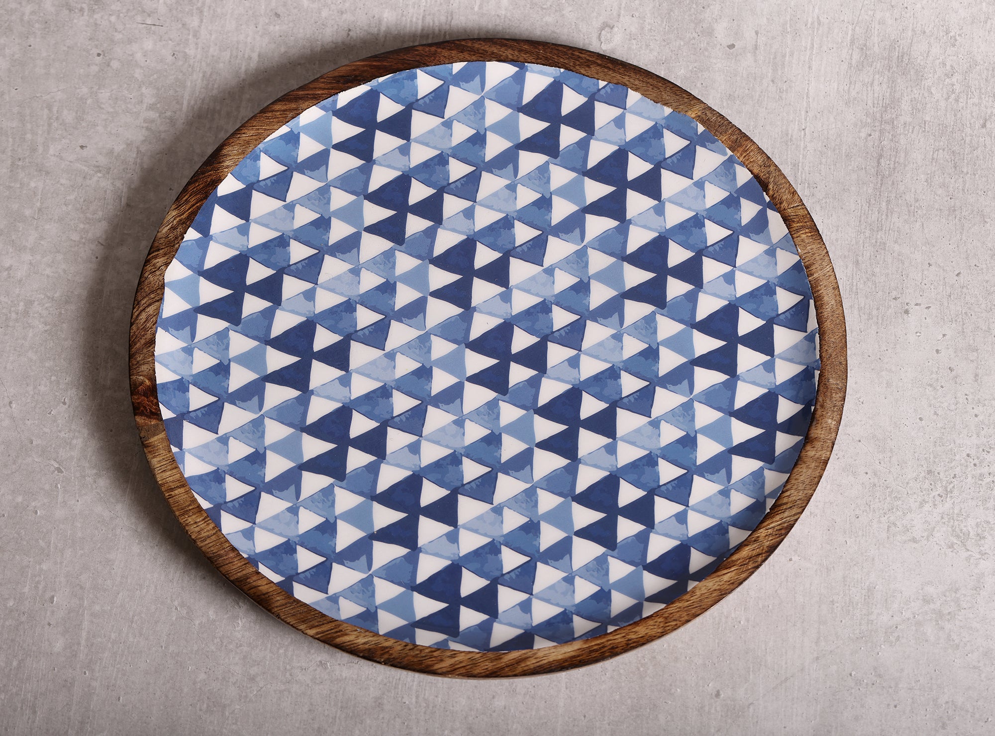 Triangle Maze Blue Round Mango Wood Platter With Enamel Finish | Peacoy