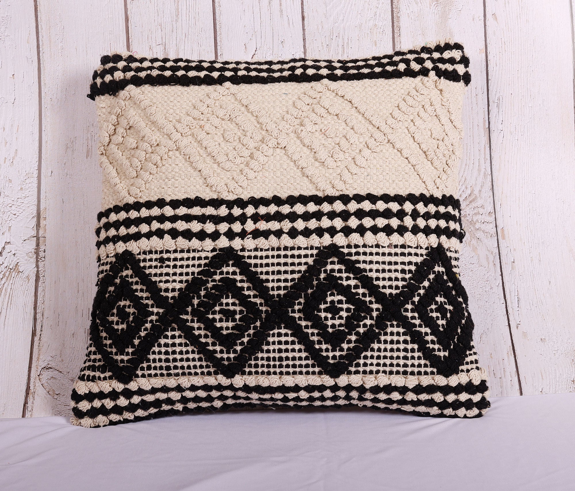 Shaggy Black Border Cushion Cover