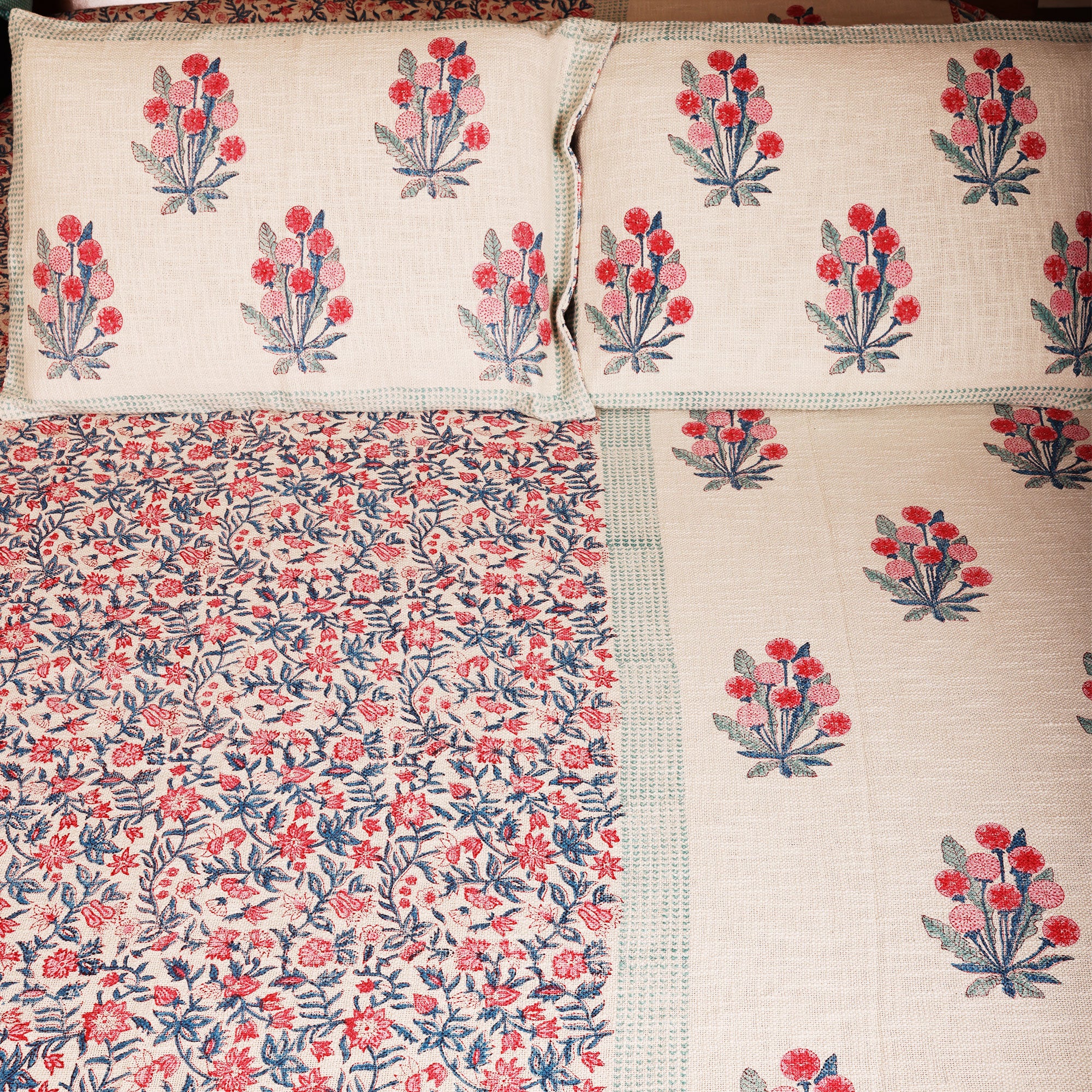Blooming Florals Pink & Blue Block Printed 100 % Cotton Double Bedsheet Set With 2 Pillow Covers - 100 inches x 108 inches