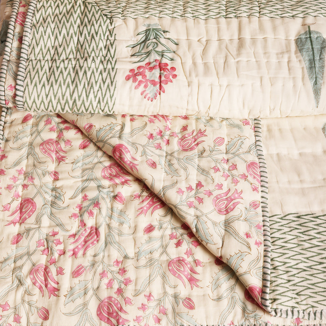 Jaipuri Quilt for Double Bed (Design IV)