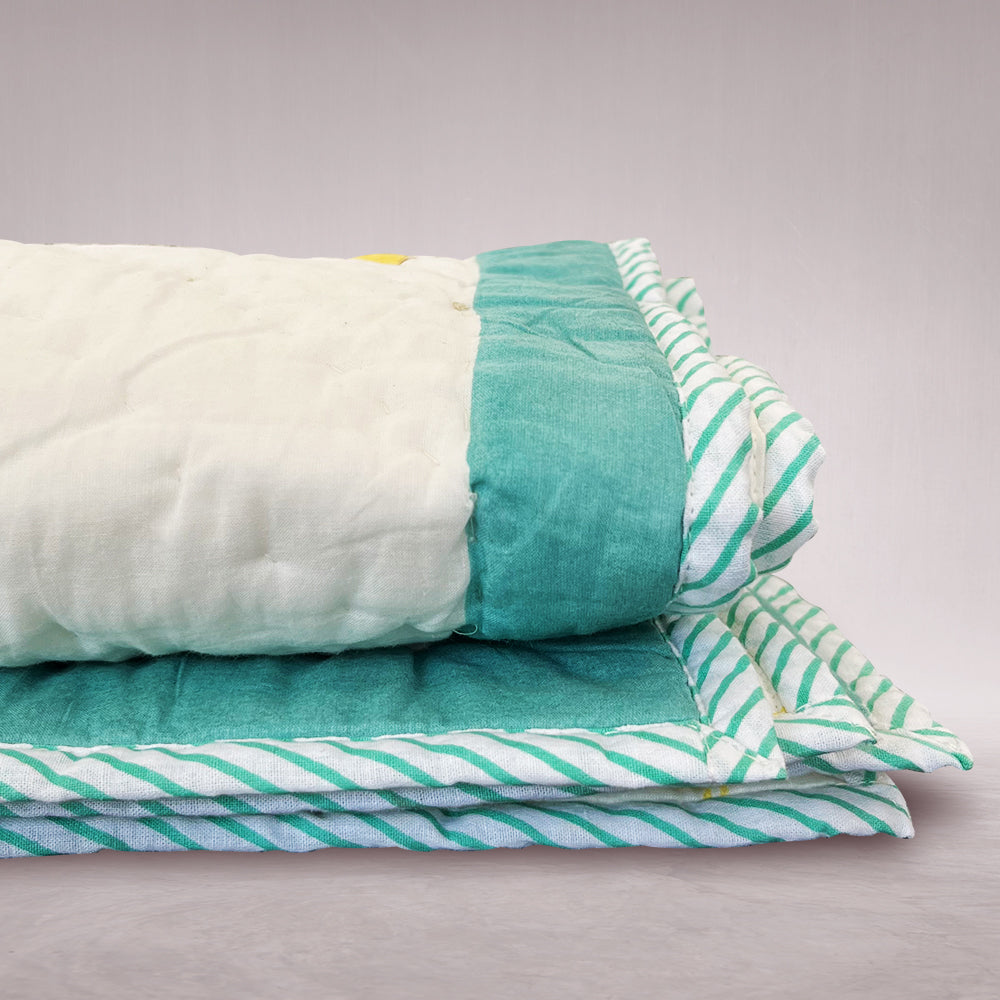 Cute Quirk Owl Print White Cotton Quilt for Kids - 60 inches x 40 inches