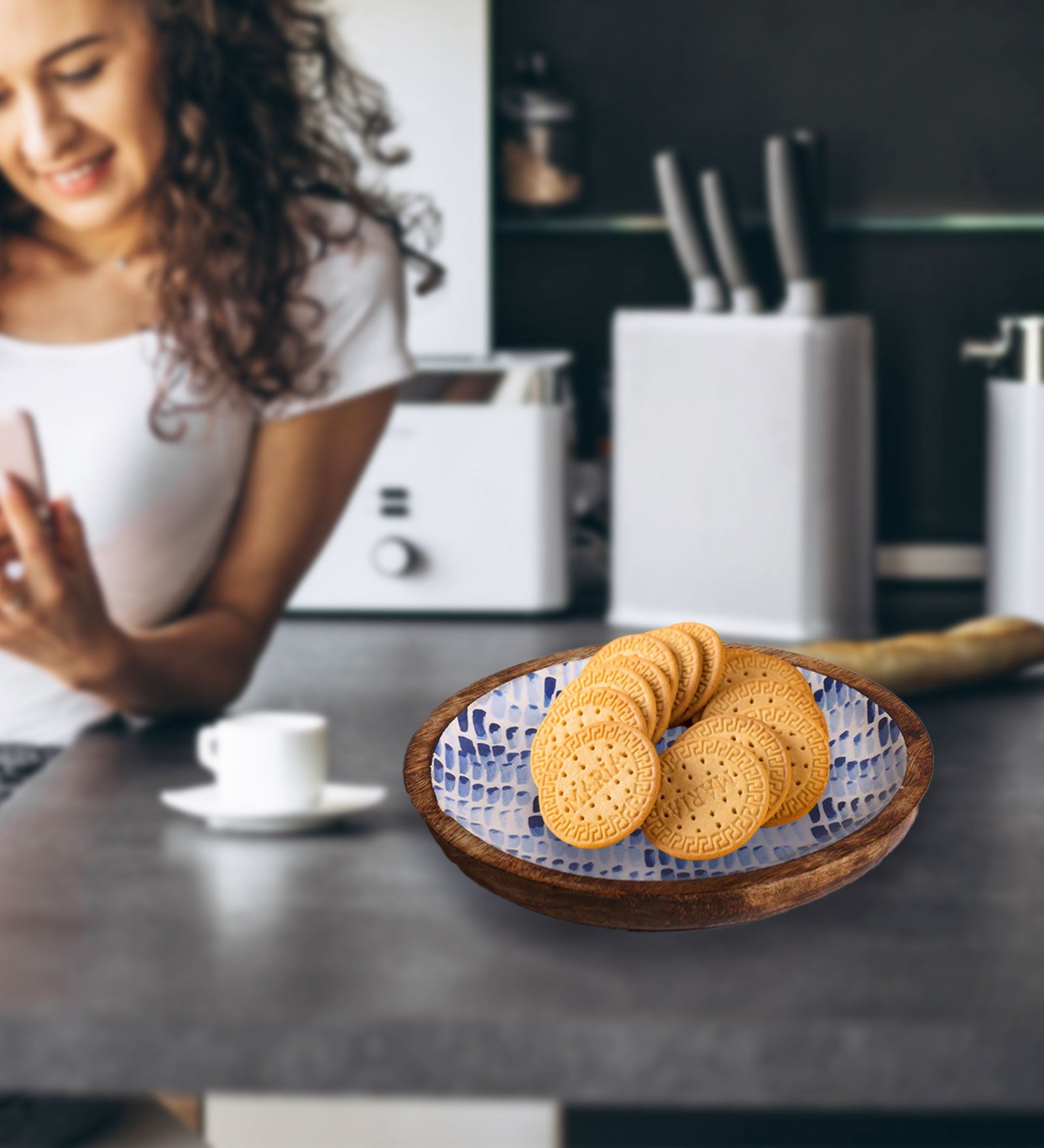 Brush Paint Blue Round Mango Wood Platter | Peacoy